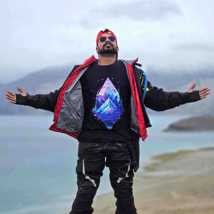 Cosmic Mountain-Adventure Oversized T-Shirt