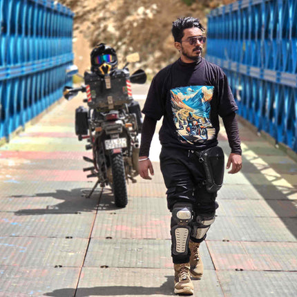 Himalayan Riders Motorcycle Riders Oversized T-Shirt