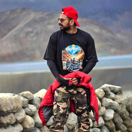 Adventure Riders – Motorcycle And Mountain Oversized T-Shirt