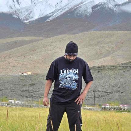 Freedom in Ladakh - Adventure Riders Oversized T-Shirt