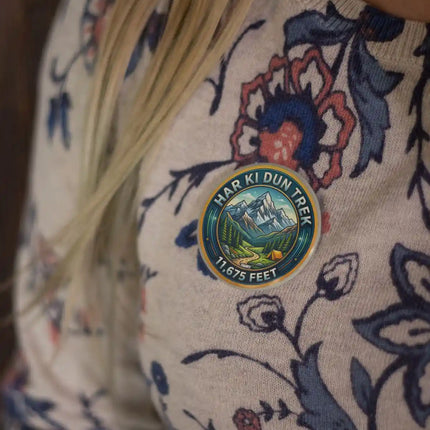 Har Ki Dun Trek Pin Badge – Uttarakhand Hiking Travel Souvenir