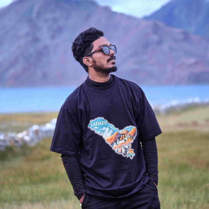 Himalayan Explorer-Travel Oversized T-Shirt