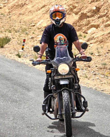 Let’s Travel - Motorcycle & Backpack Adventure Oversized T-Shirt