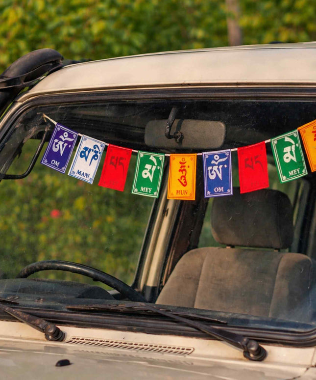 Om Mani Padme Hum Tibetan Prayer Flags