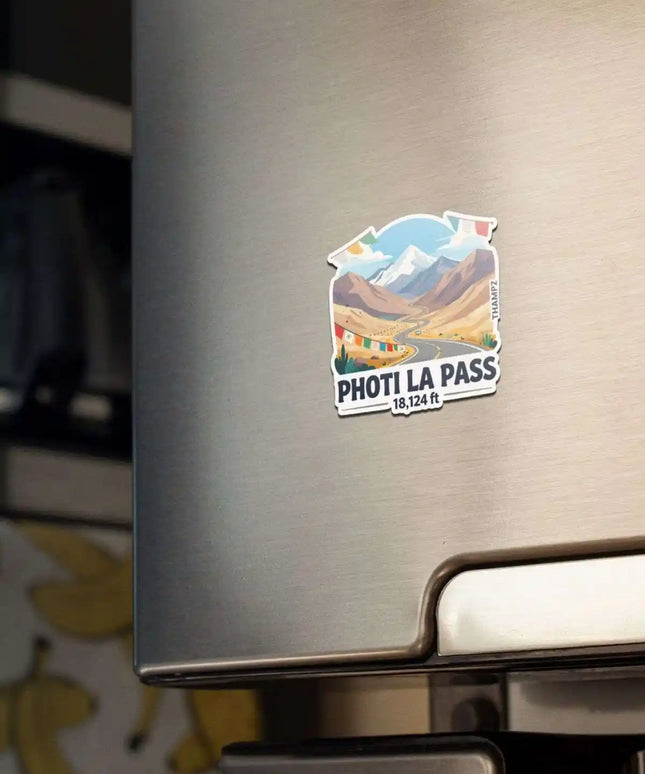 photi la pass fridge magnet