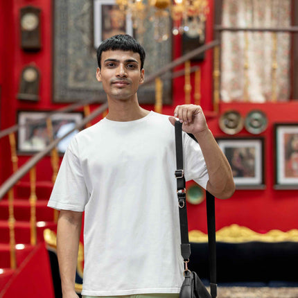 Classic Oversized T-Shirt – Minimal Streetwear Style