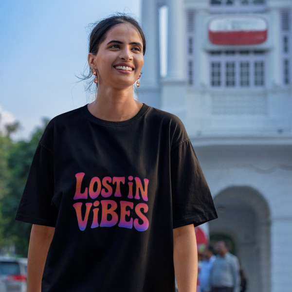 Lost in Vibes Oversized Black T-Shirt - Medium